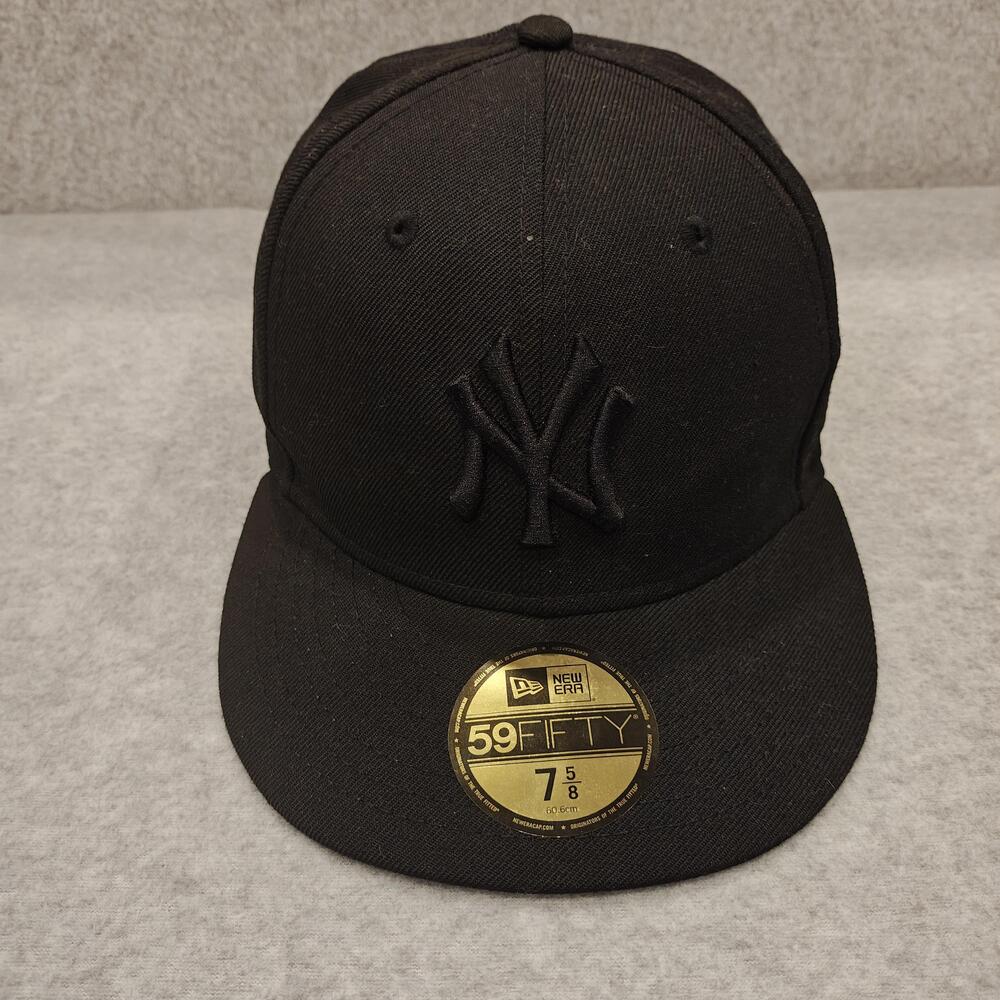 New York Yankees Hat Cap Fitted Mens 7 5/8 Black MLB Wool 59FIFTY New Era